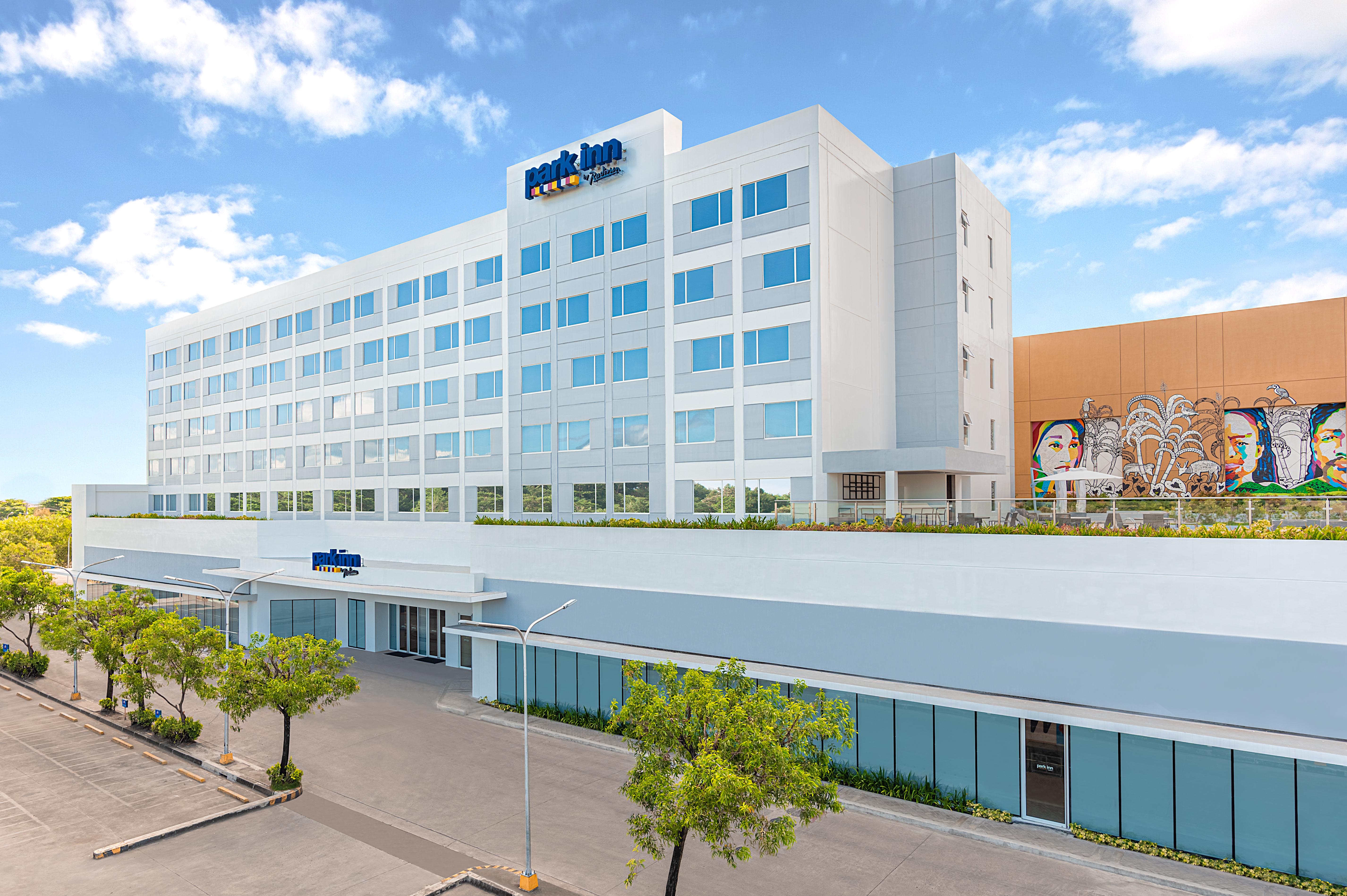 Park Inn By Radisson 바콜로드 외부 사진